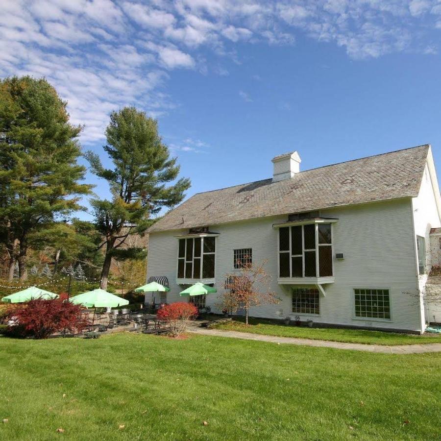 The 1896 House Country Inn - Brookside & Pondside วิลเลียมส์ทาวน์ ภายนอก รูปภาพ